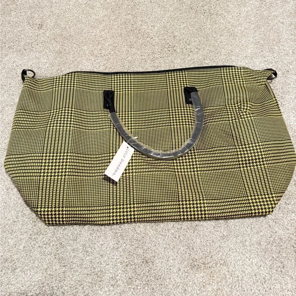 NWT Lulu Dharma Yellow plaid‎ Fraiser Weekender bag/tote!